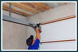 La Jolla Garage Door Shop La Jolla, CA 858-356-5176 - garage-door-maintenance